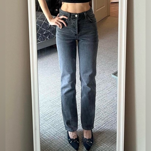 Aritzia Denim Forum Arlo High Rise Straight Jeans 23W 28L - Picture 2 of 6